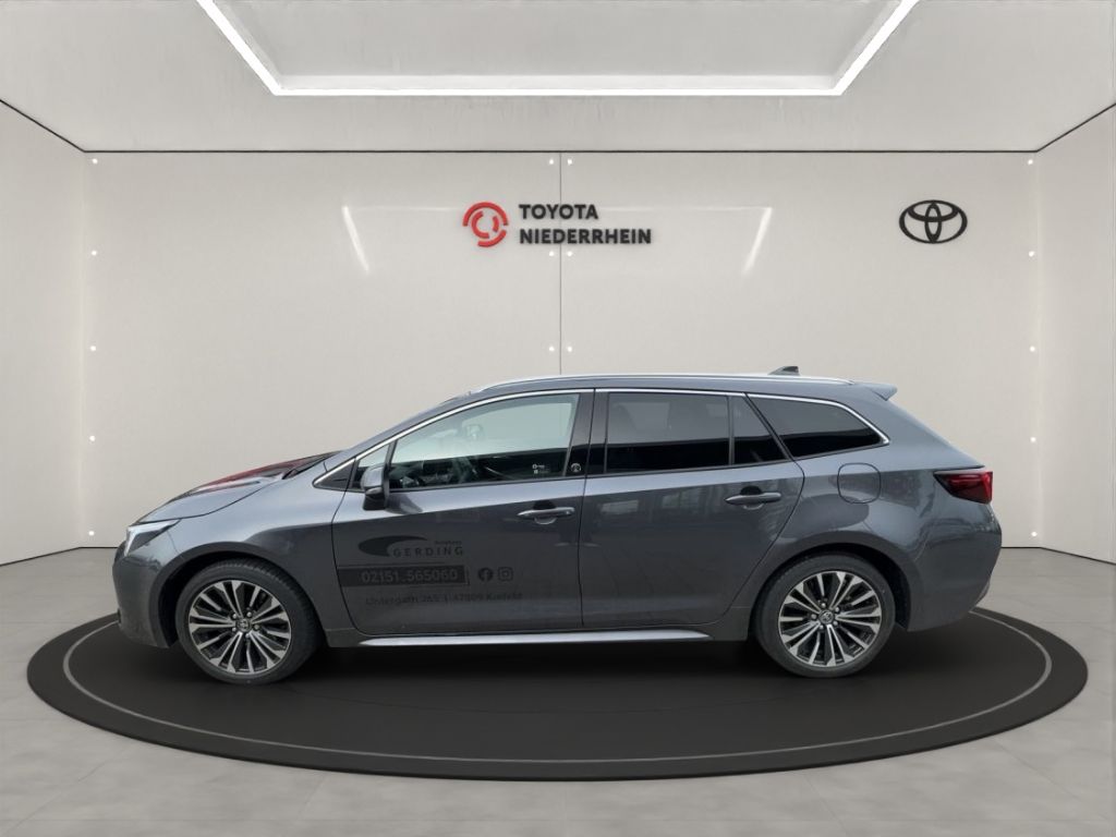 Toyota Corolla 2.0 Hybrid Touring Sports - Samsaru's Car Outlet