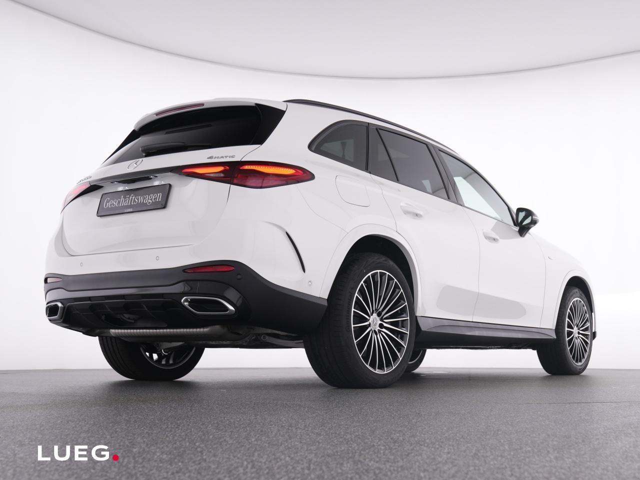 Mercedes-Benz GLC 300 e 4M AMG+NIGHT+20''+PANO+AHK+DIG.LIGHT++