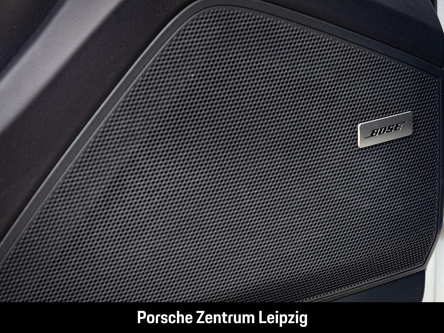 Porsche Cayenne E-Hybrid Coupe Luft Bose InnoDrive 21Zol