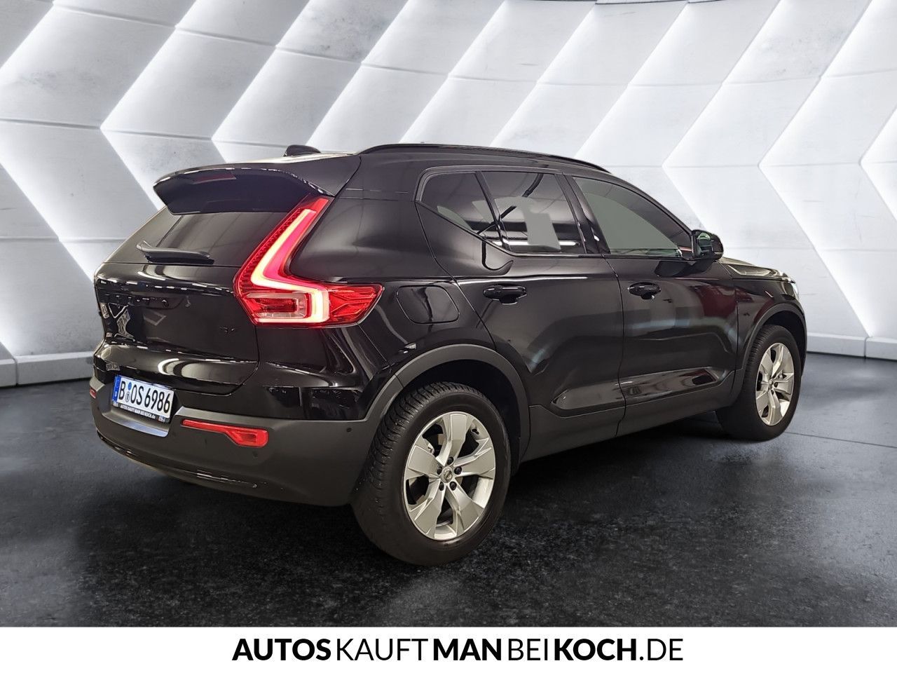 Volvo XC40 Black Edition B4 Mild-Hybrid Benzin Ultra