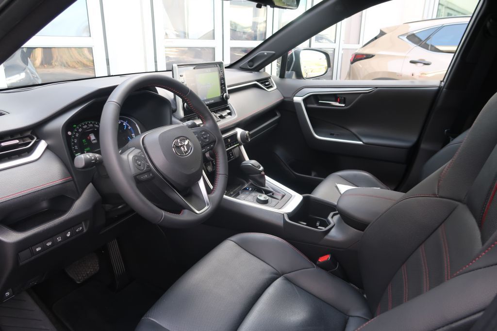 Toyota RAV 4 Plug-in-Hybrid Technik- und Style Paket