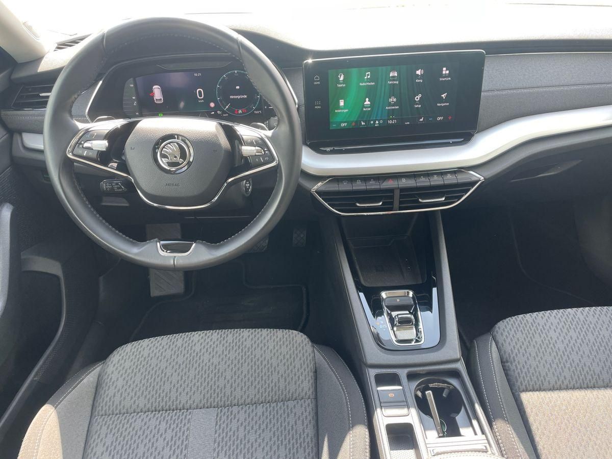 Skoda Octavia 2.0 TDI DSG STYLE - Samsaru's Car Outlet
