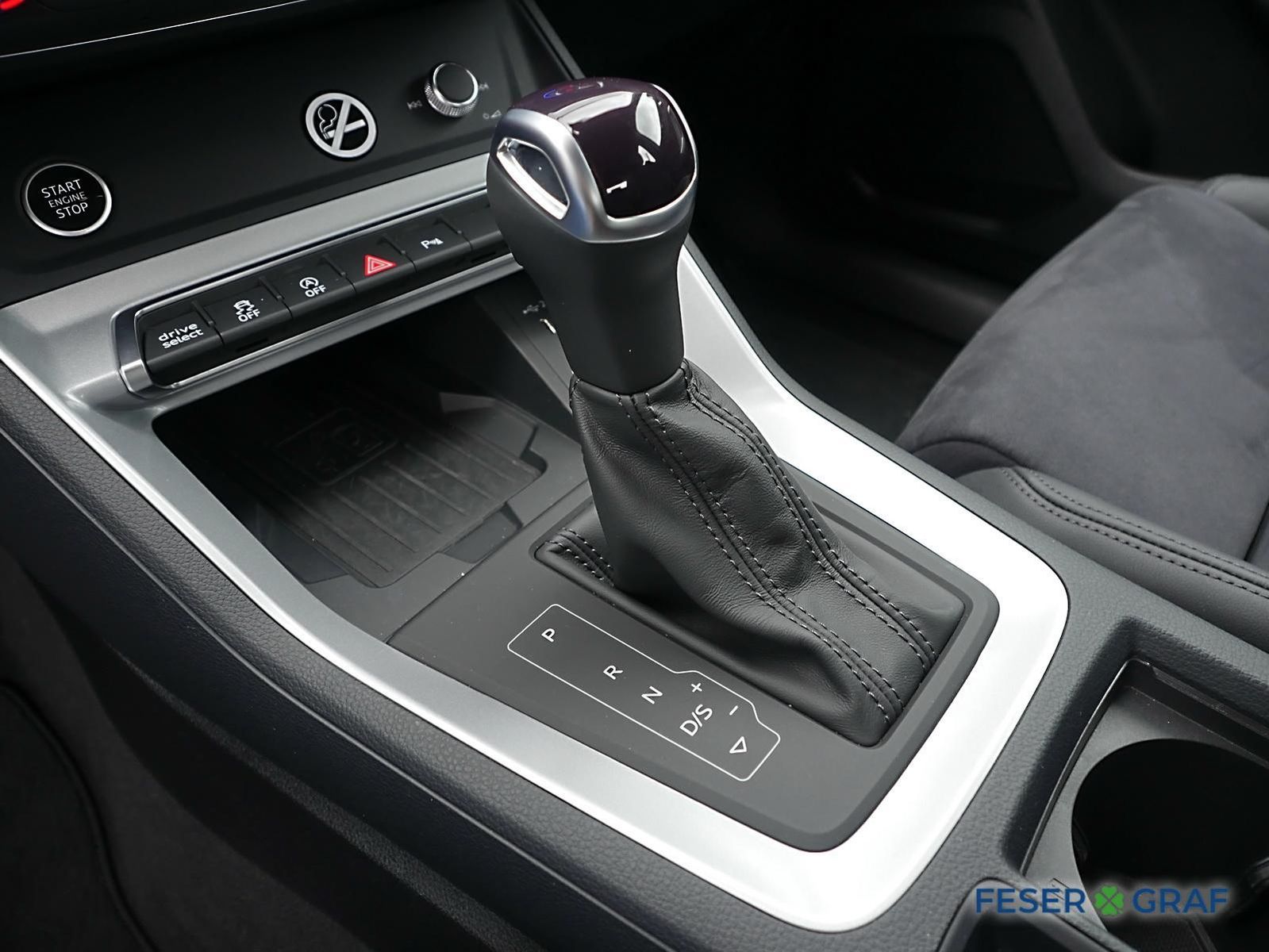 Audi Q3 35 TDI S line qu. - Samsaru's Car Outlet