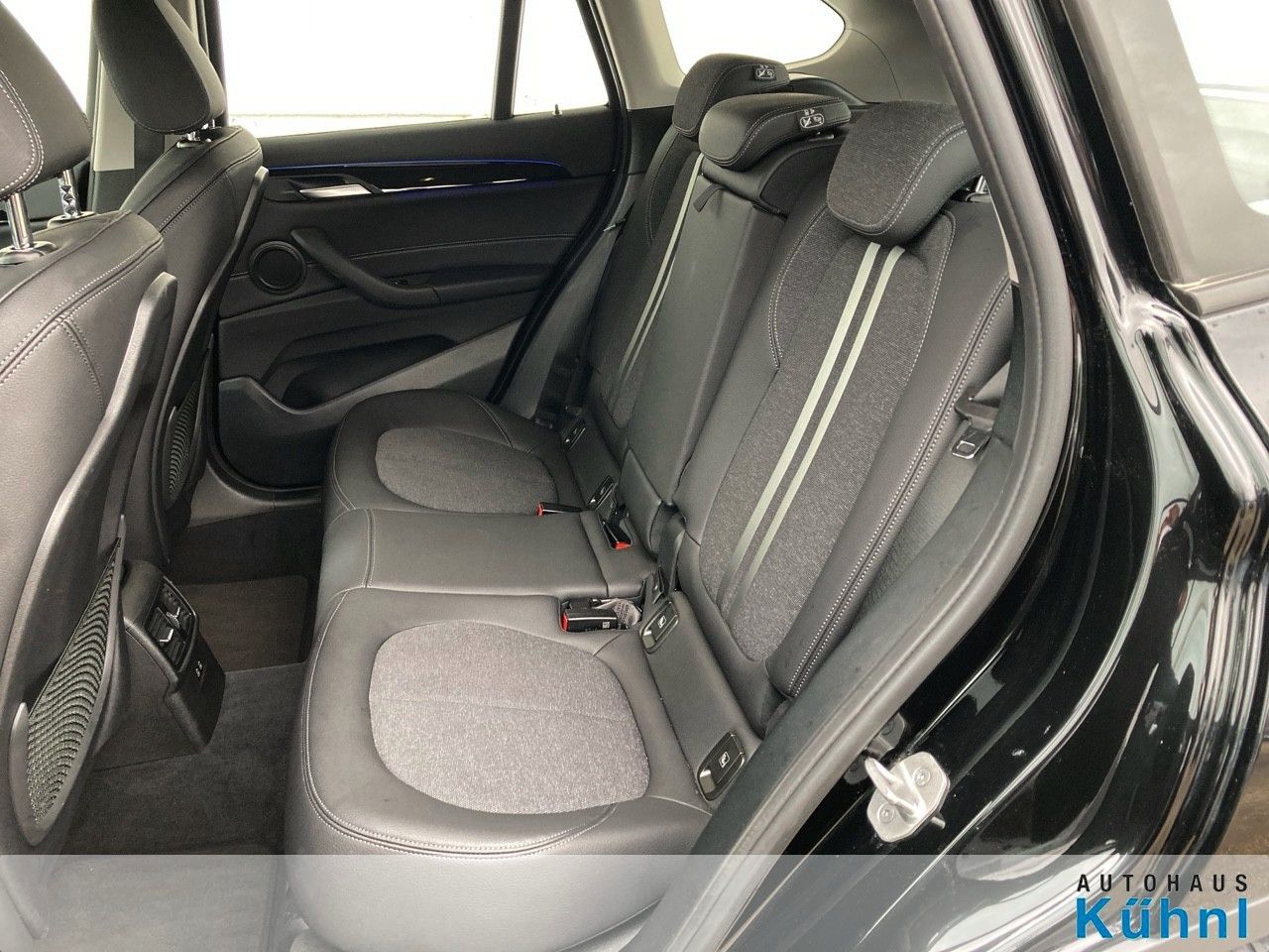 BMW X1 xDrive20d Sport Line - Samsaru's Car Outlet