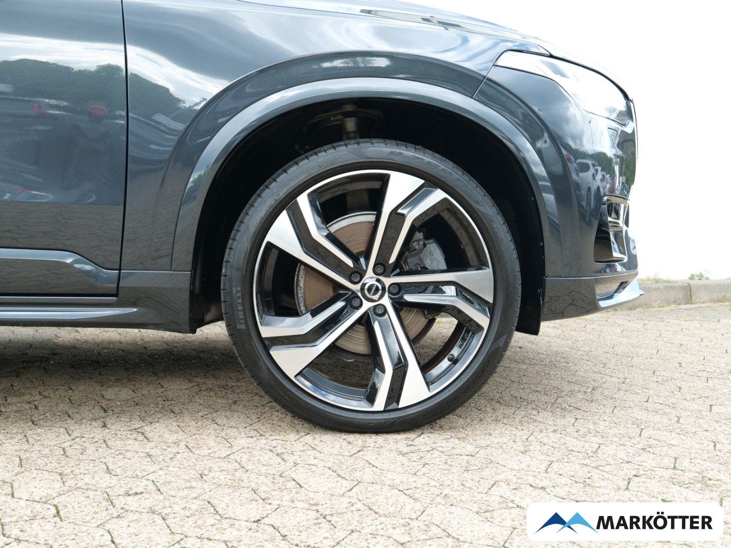 Volvo XC90 B5 AWD R-Design /Four-C/Head-up/360 CAM/