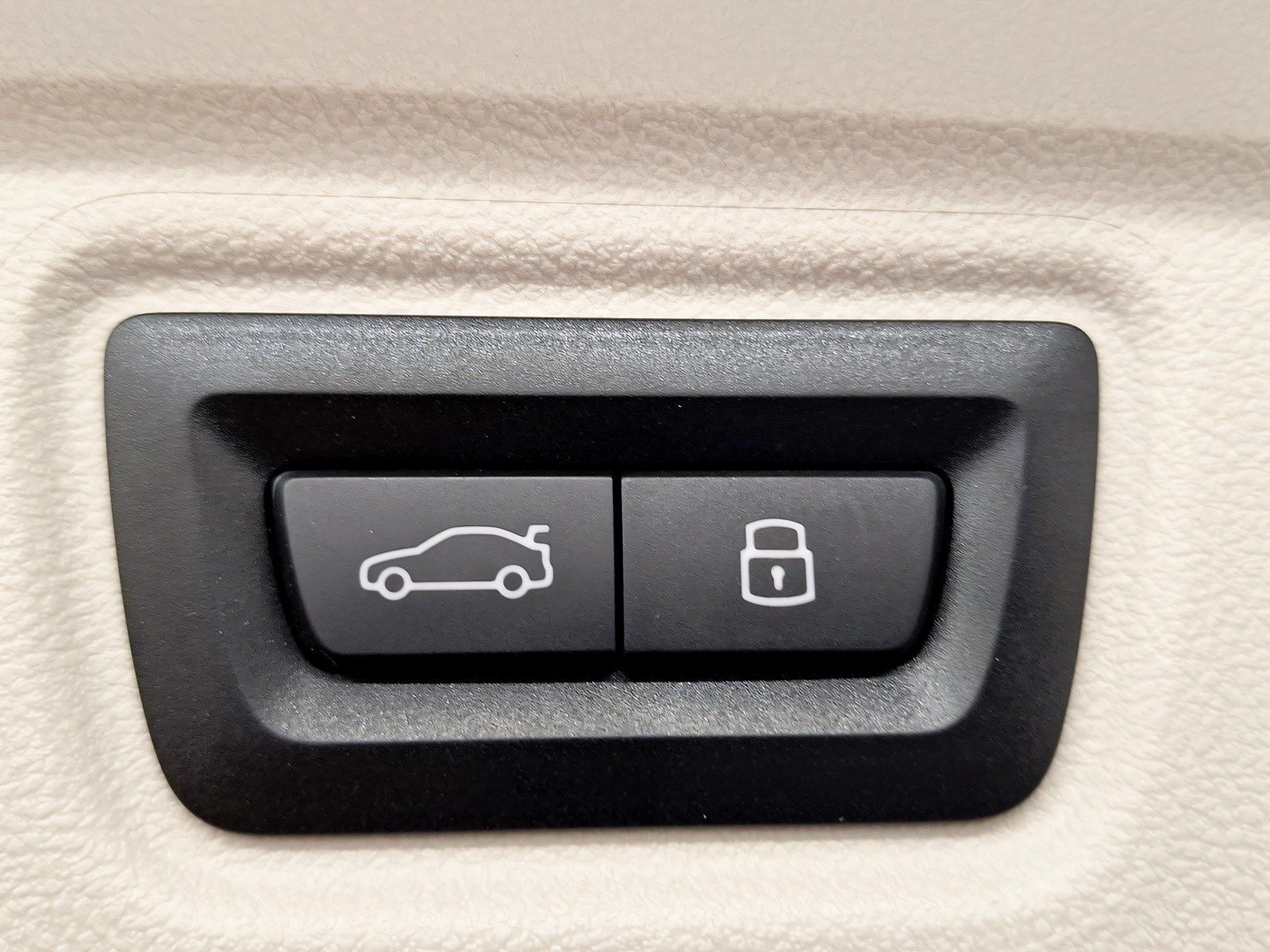 BMW 318i Touring LiveCockpitProf Kamera Driv.Assist