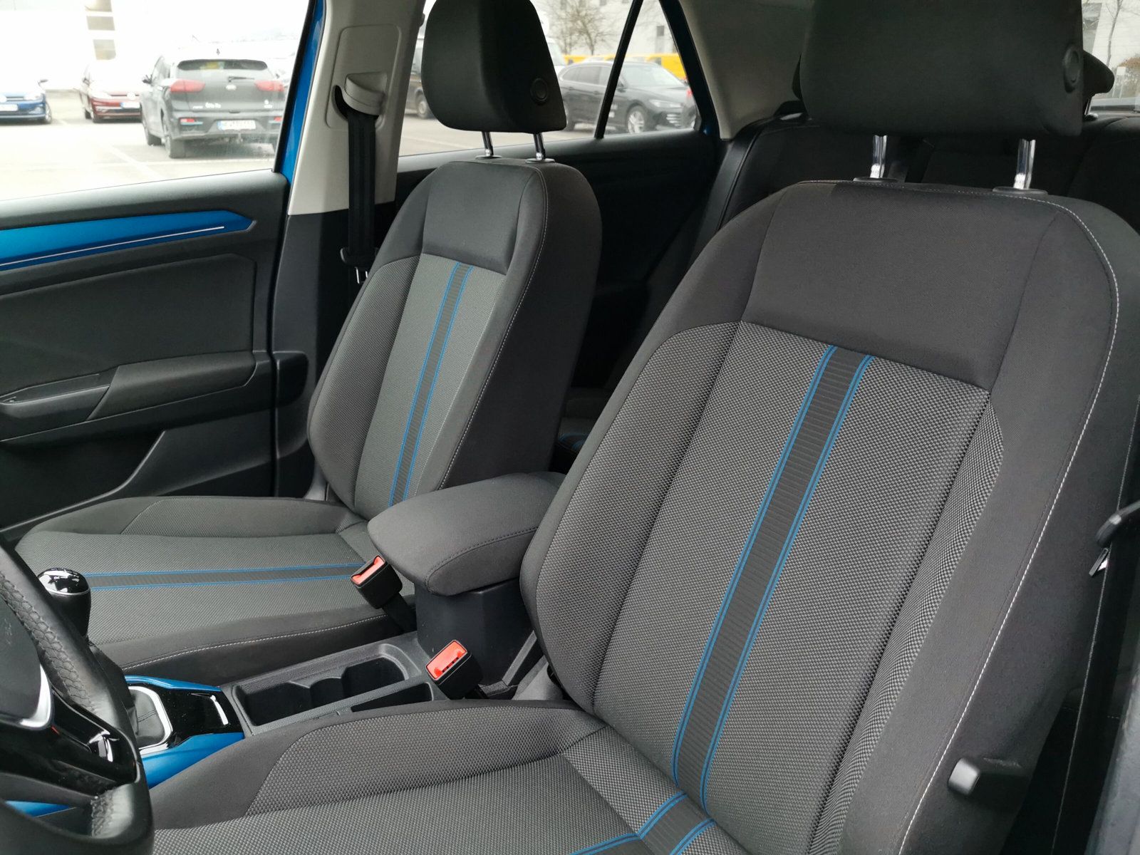 Volkswagen T-ROC Style 2.0 TDI - Samsaru's Car Outlet