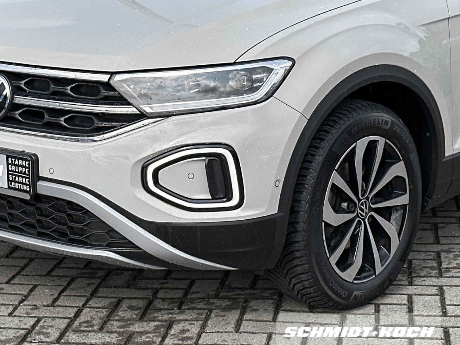 Volkswagen T-Roc 1.0 TSI Style - Samsaru's Car Outlet