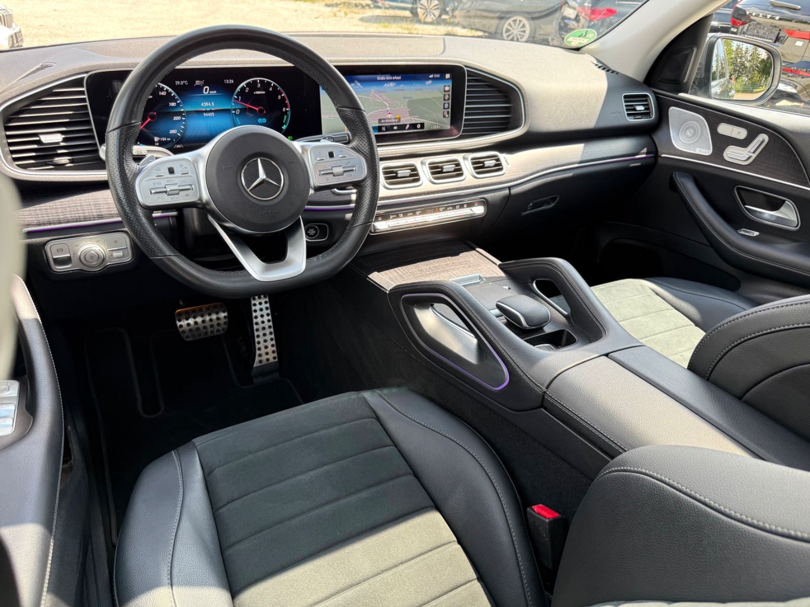 Mercedes-Benz GLE 350de 4MATIC PANO Burmester AHK Trittbre AMG