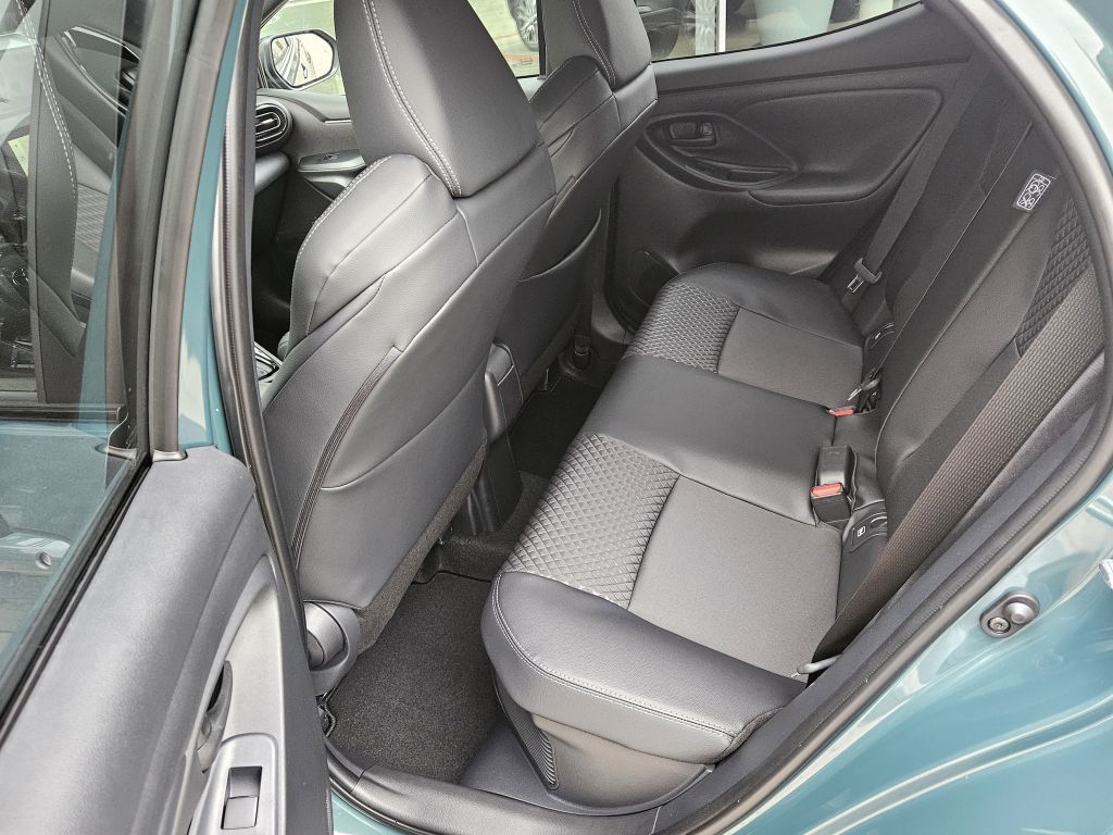 Toyota Yaris Hybrid 130 1.5 VVT-i Style Plus*Style Safe