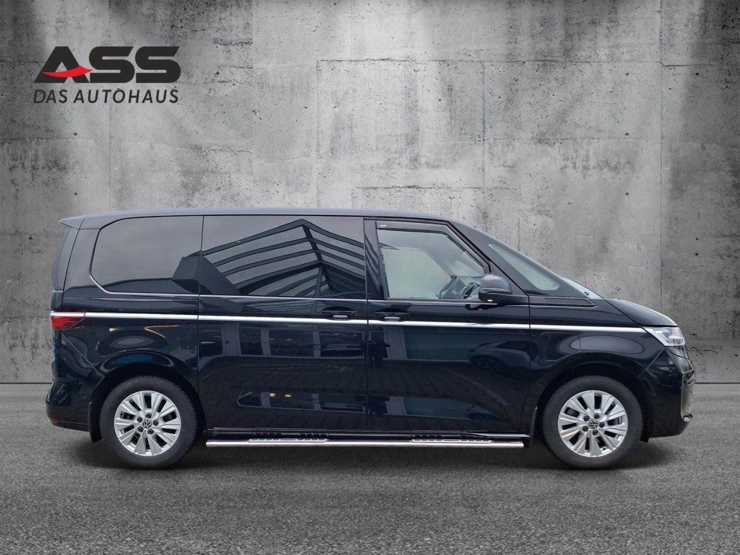 Volkswagen T7 Multivan 1.4 TSI EU6d Style eHybrid - Samsaru's Car Outlet
