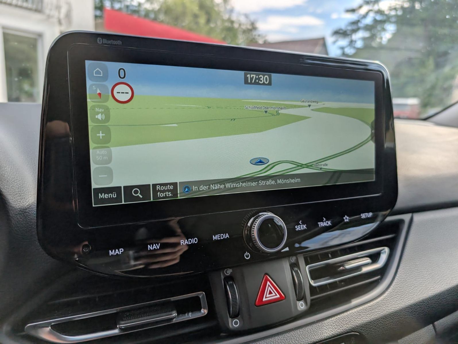 Hyundai i30 1.0 DCT Trend - Samsaru's Car Outlet