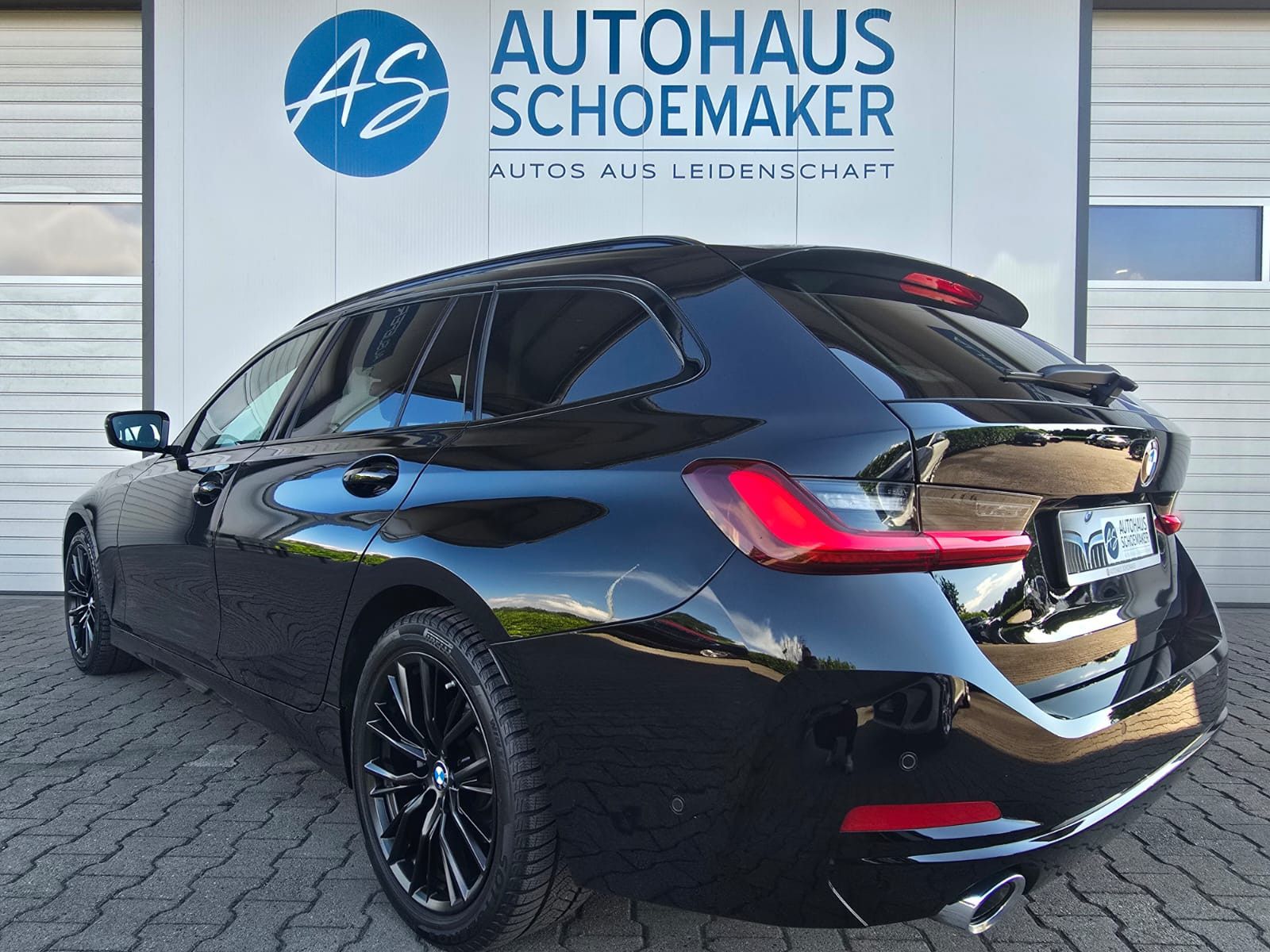 BMW 320d xDrive*Modell2025*NP:71.200EUR*AHK,HUD,360°