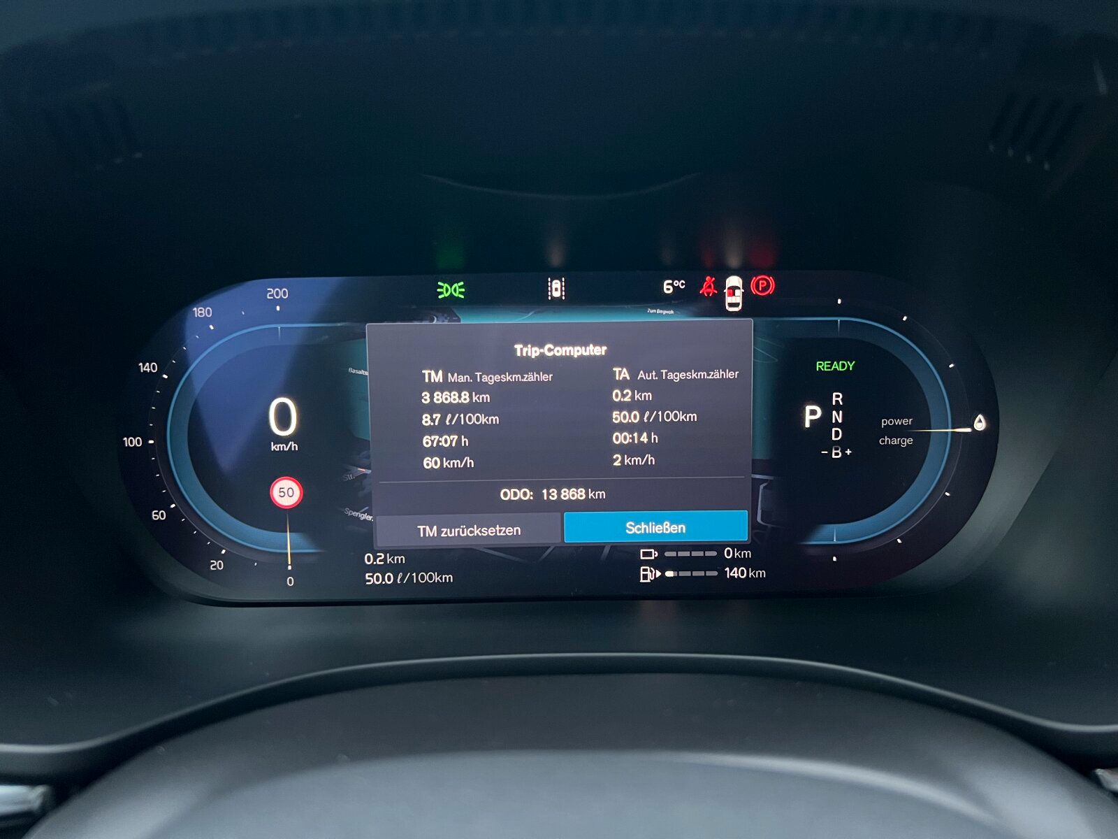 Volvo XC60 T6 Plus Dark AHK|PANO|FLED|360CAM|20"|