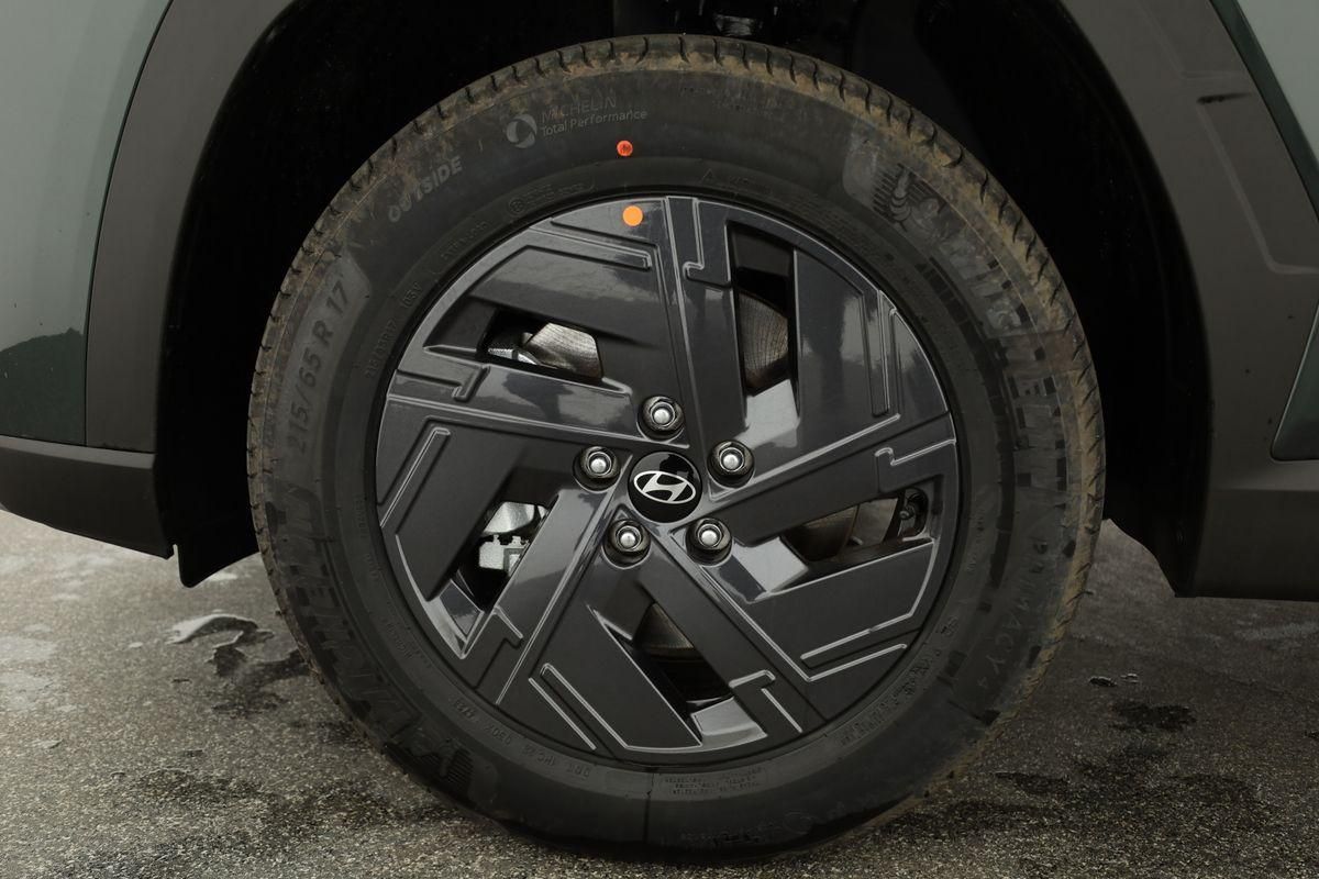 Hyundai Tucson 1.6 T-GDI PHEV 4WD, AHK, Navi, Kamera, Si