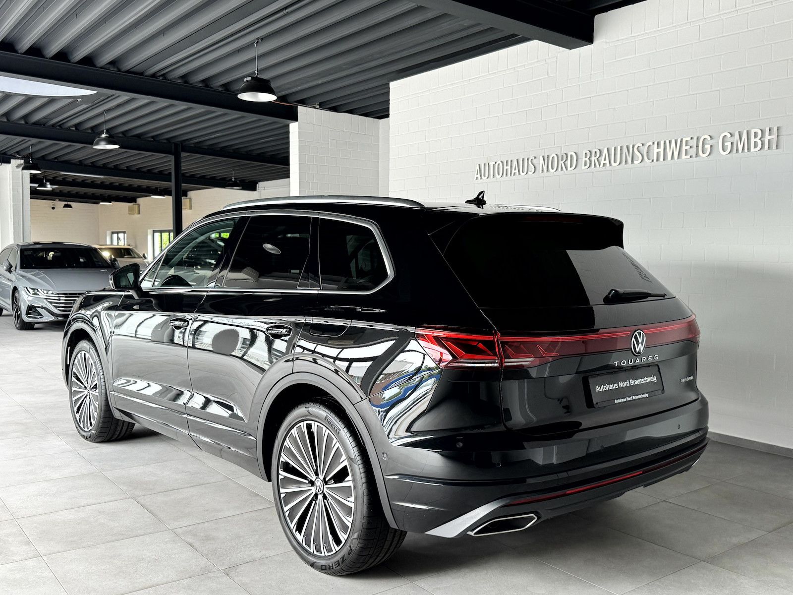 Volkswagen Touareg 3.0 TSI eHybrid 4Motion*IQ*Pano*AHK*HUD*