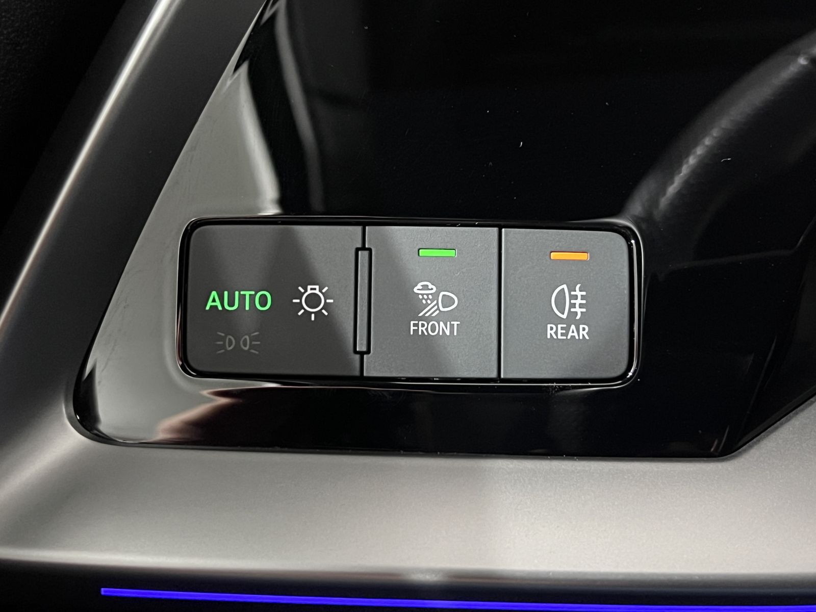 Audi A3 40 TFSIe S-line - Samsaru's Car Outlet