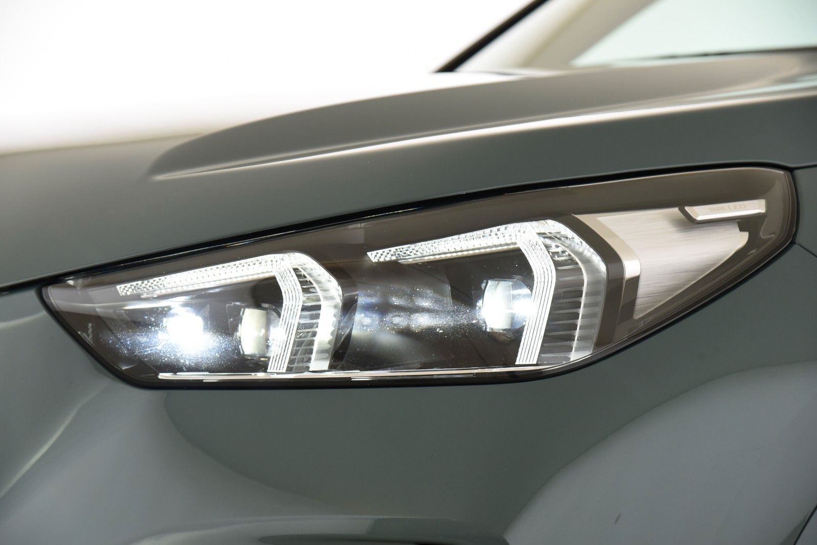 BMW X1 xDrive23d M Sportpaket - Samsaru's Car Outlet