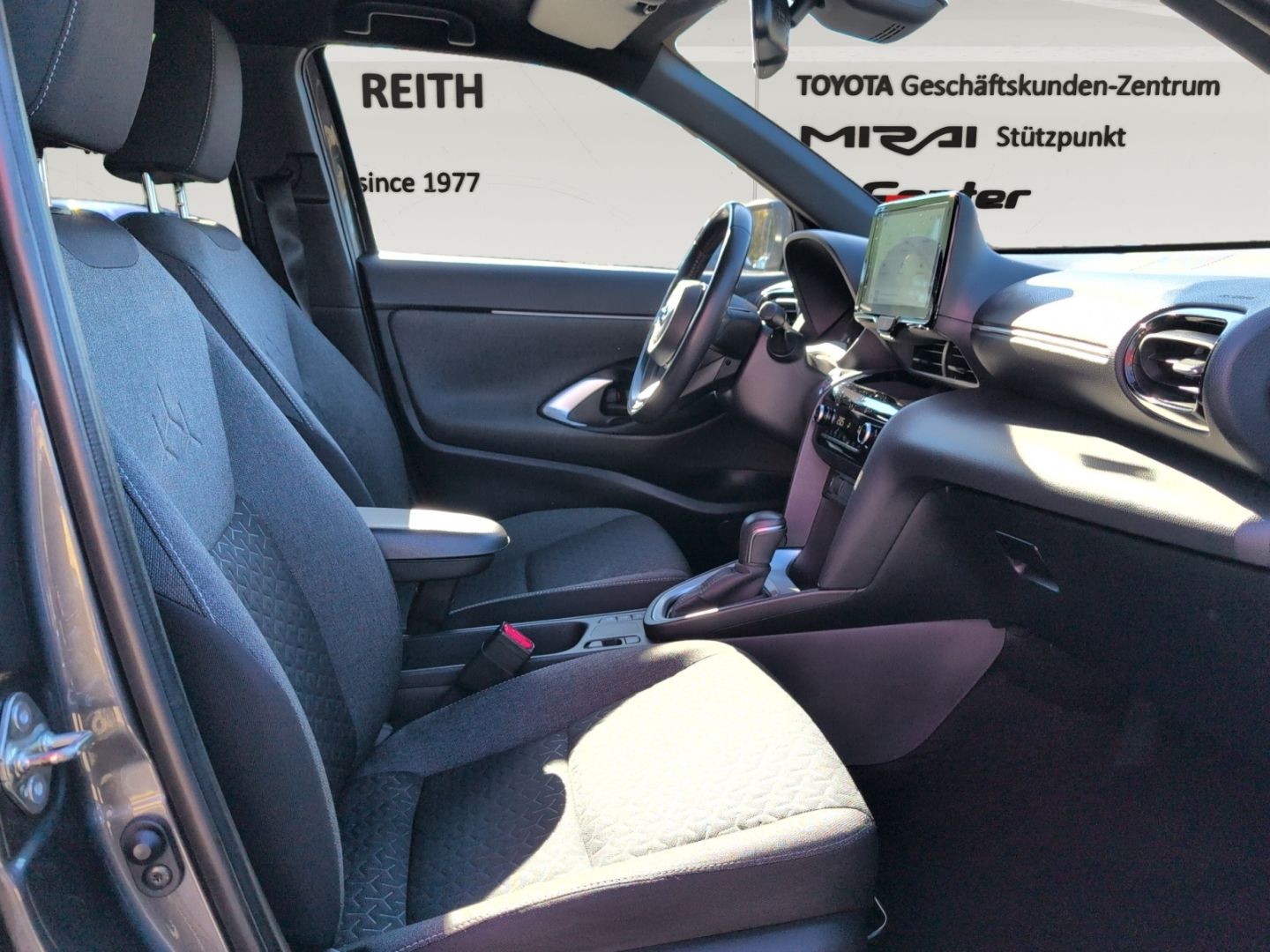 Toyota Yaris Cross Hybrid FWD Team Deutschland Navi LED