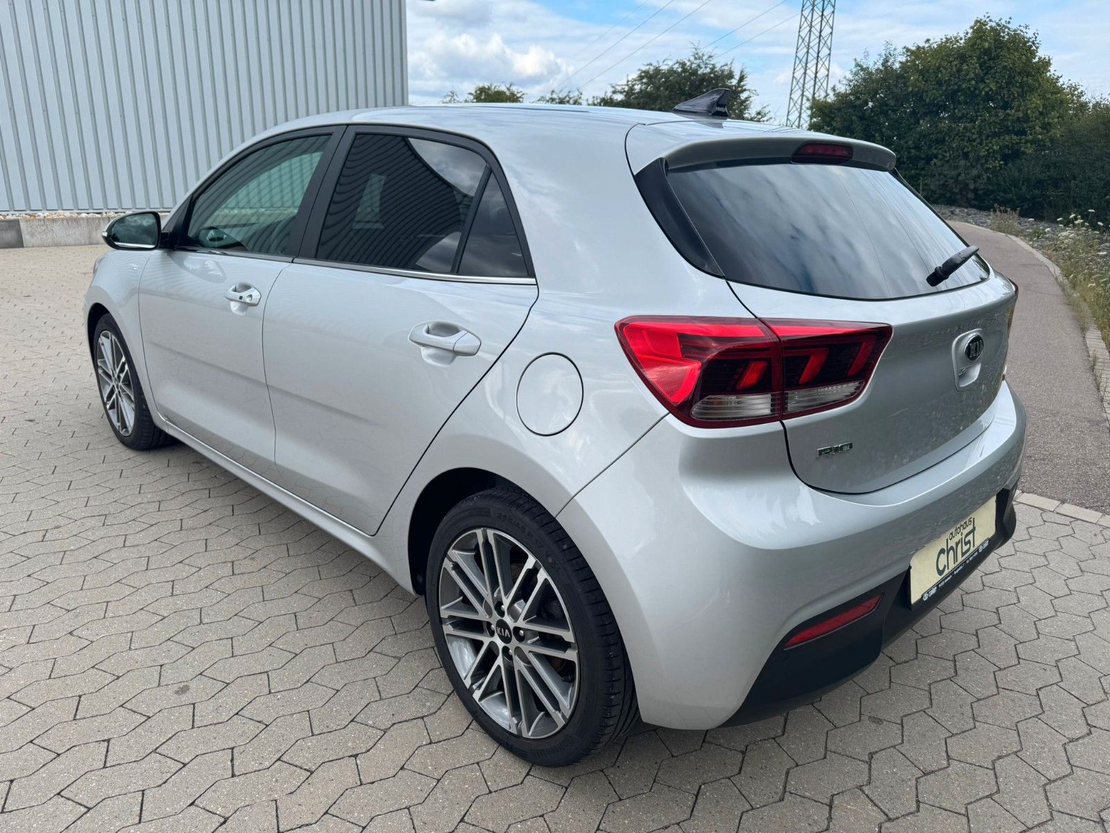 Kia Rio 1.0 T-GDI DCT Platinum - Samsaru's Car Outlet