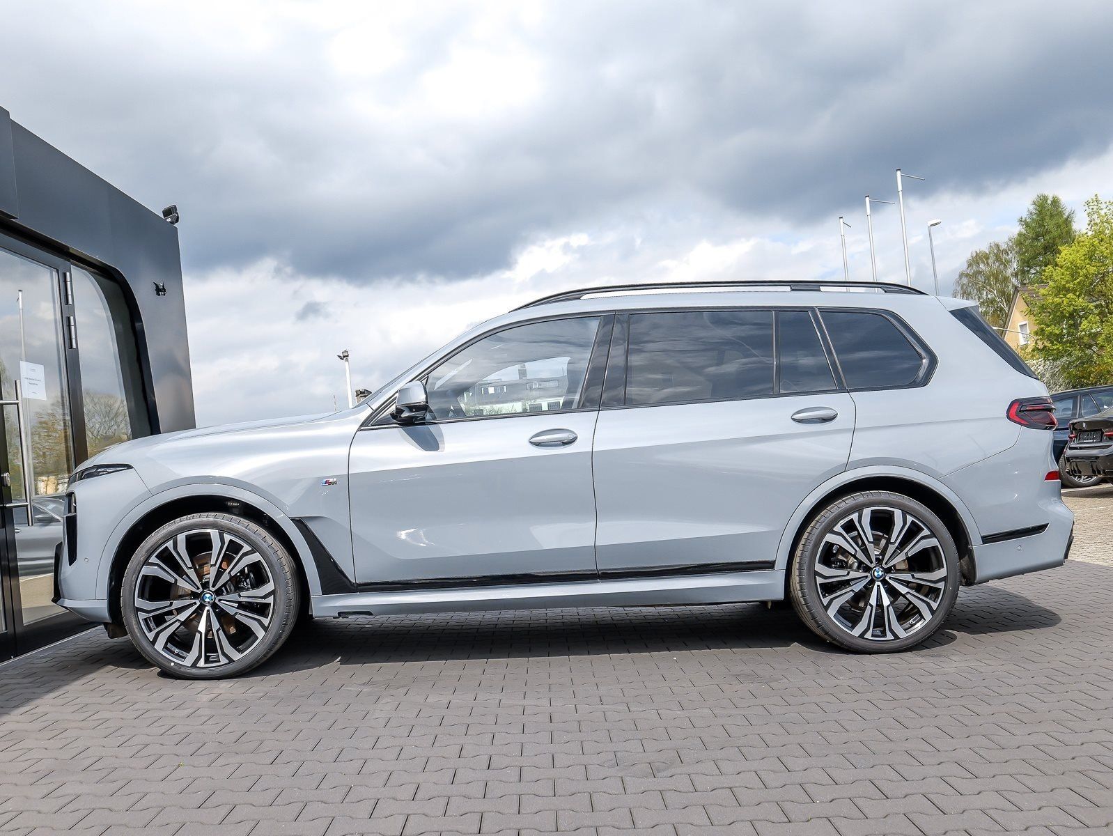 BMW X7 xDrive40d M Sport HUD PANO ACC AHK RFK NAVI