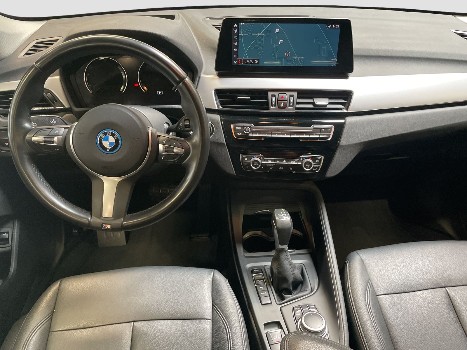 BMW X1 xDrive25e - Samsaru's Car Outlet