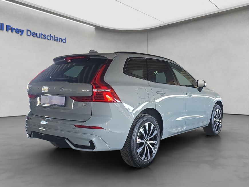 Volvo XC60 B4 D Plus Dark