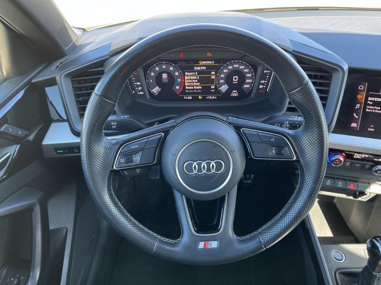 Audi A1 Sportback 1,0 TFSI S-Line Advanced - Samsaru's Car Outlet