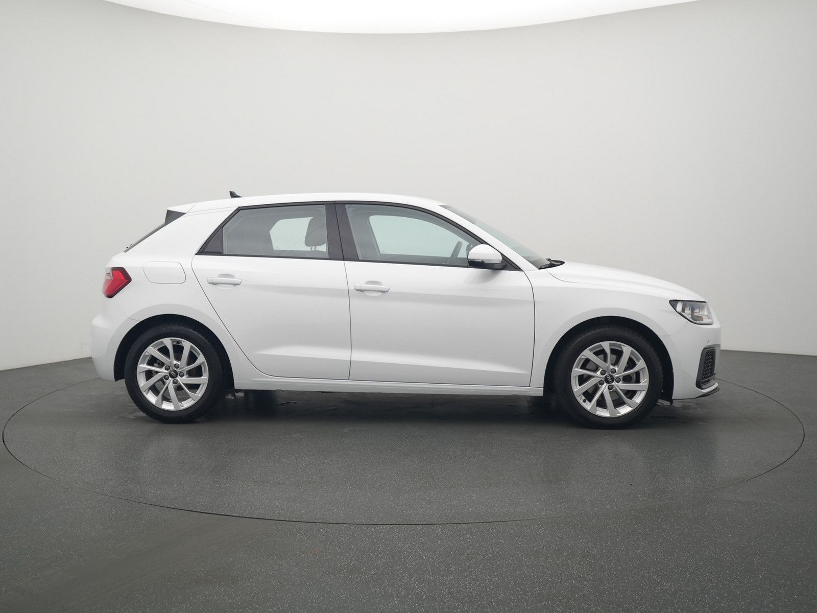 Audi A1 Sportback advanced S-TRON CARPLAY SHZ PDC