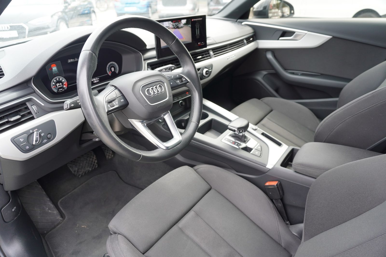 Audi A4 Avant 45 2.0 TFSI quattro advanced - Samsaru's Car Outlet