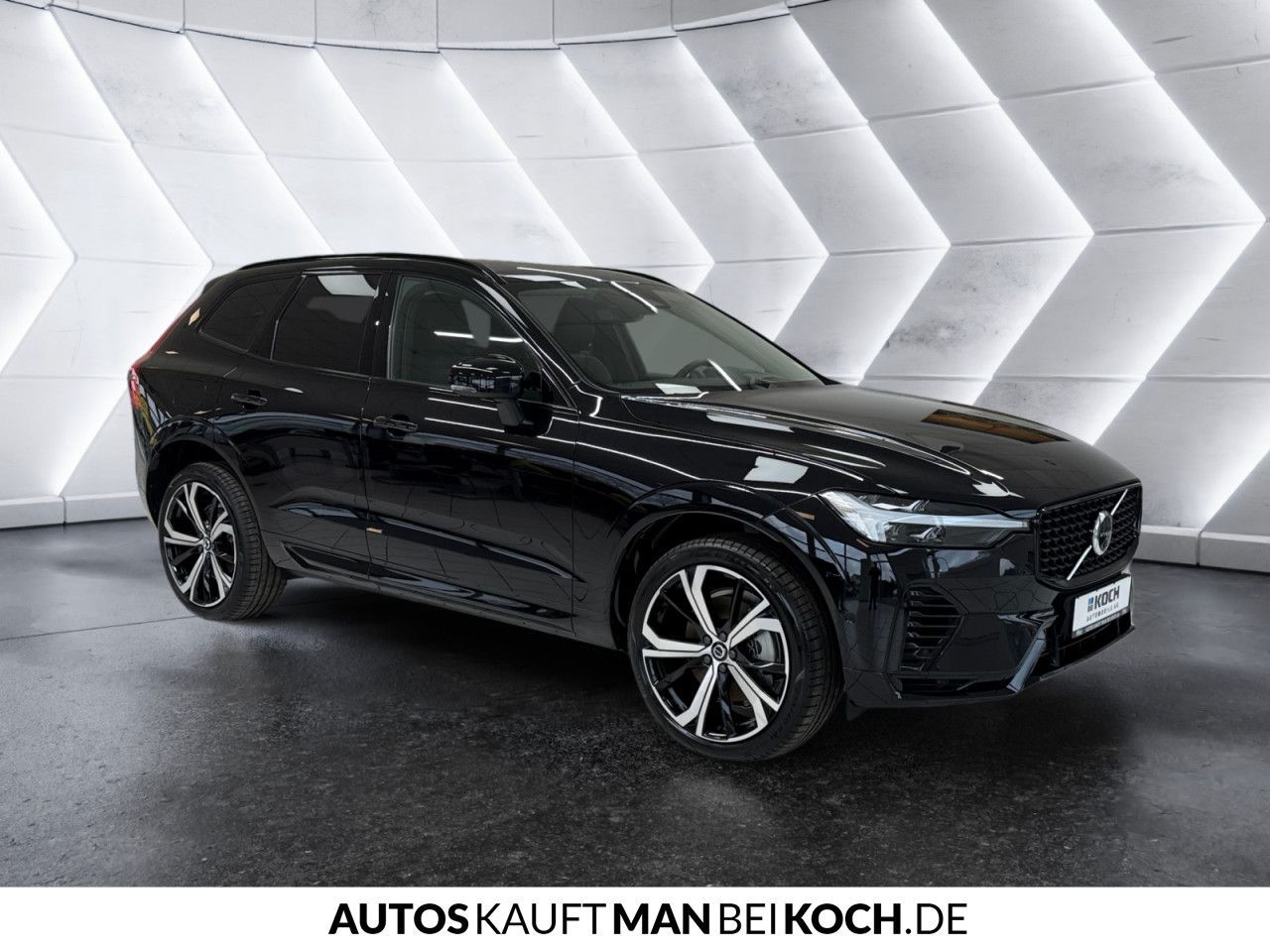Volvo XC60 T8 Plug-In AWD Ultimate - Samsaru's Car Outlet