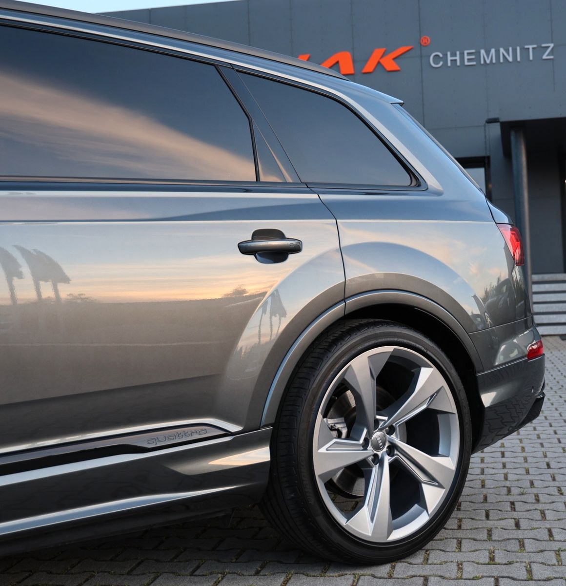Audi Q7 50 TDI quatt. S line S-Sitz AHK B&O HuD 22''