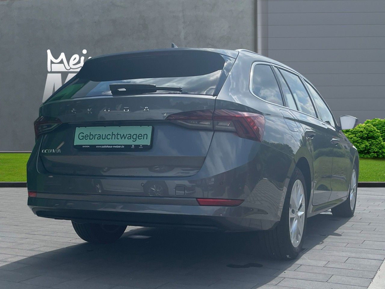 Skoda Octavia STYLE 2.0TDI DSG - Samsaru's Car Outlet