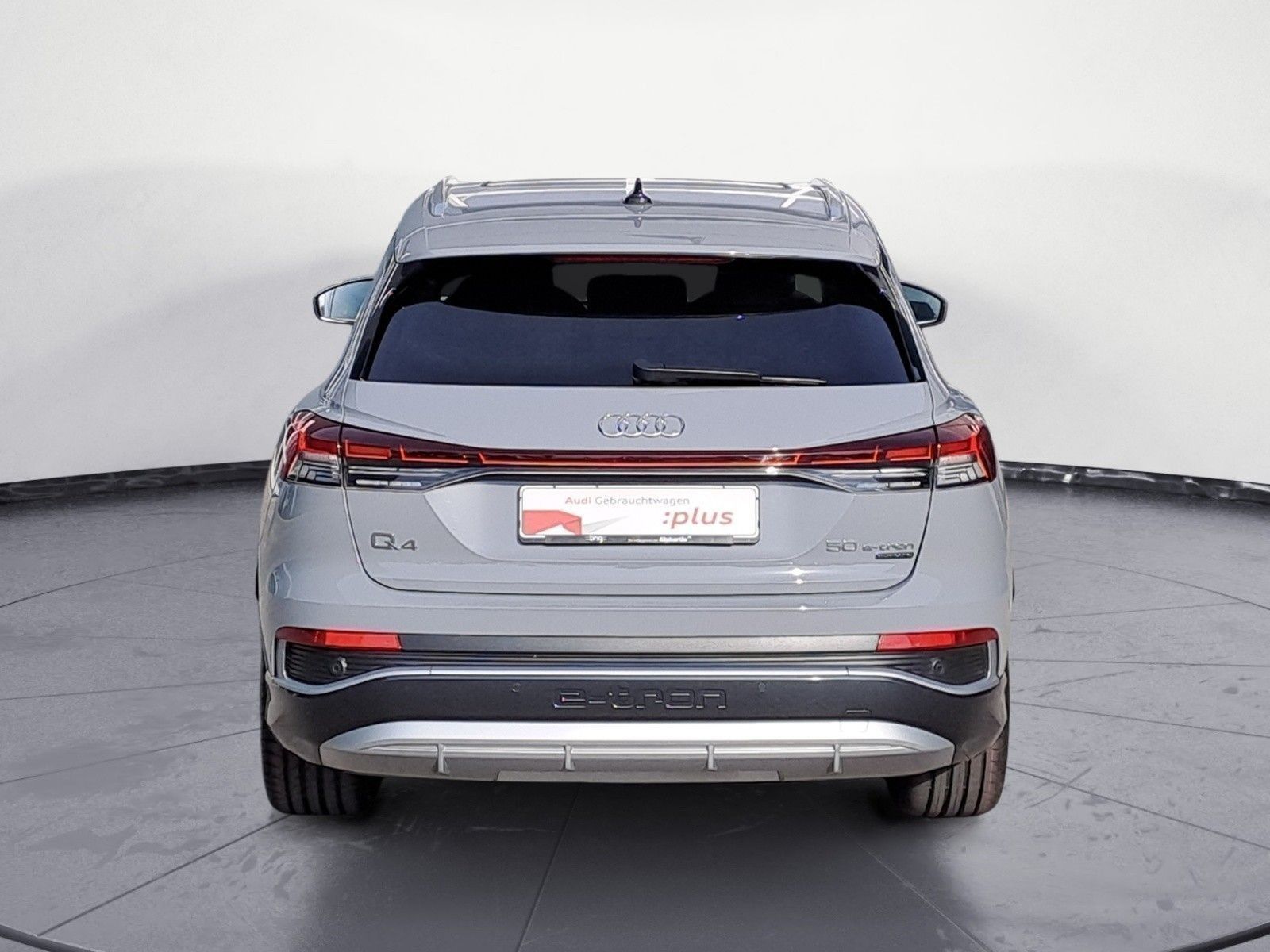Audi Q4 e-tron 50 quattro S-Line AHK Pano HUD Keyless