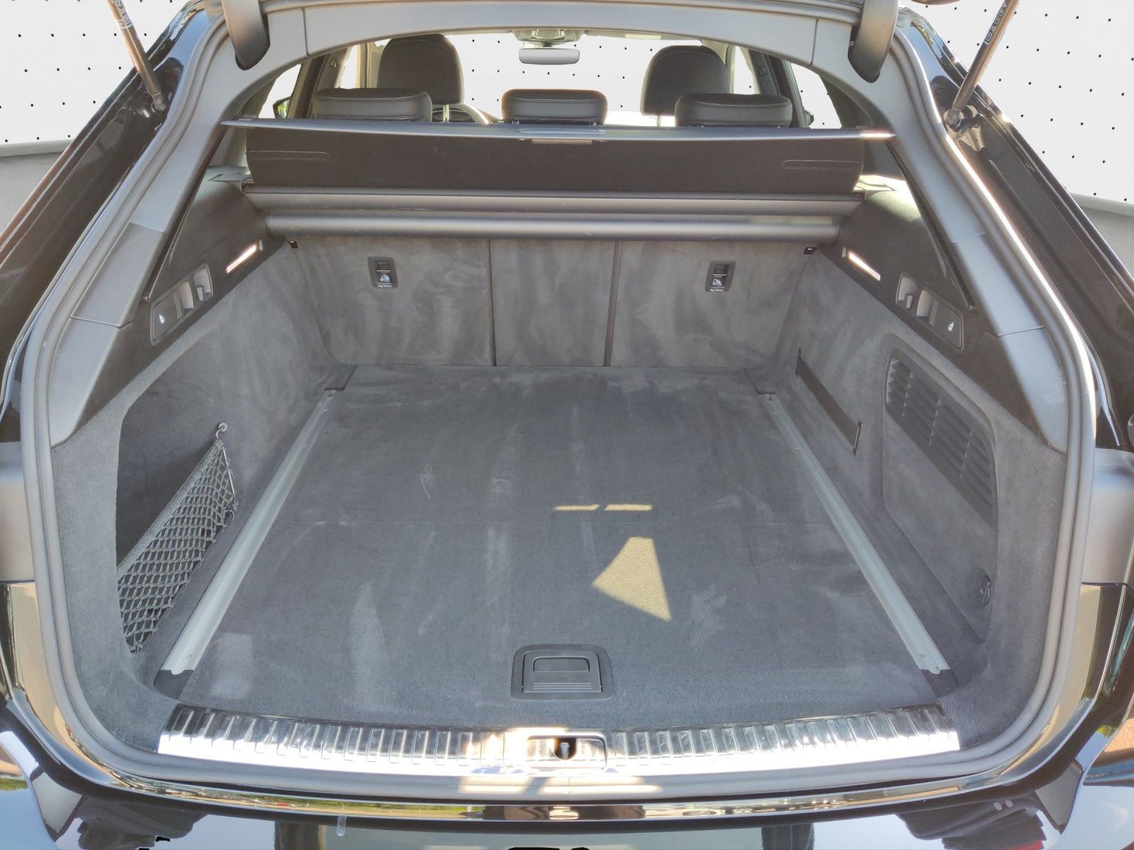 Audi A6 Avant 40 TDI advanced - Samsaru's Car Outlet