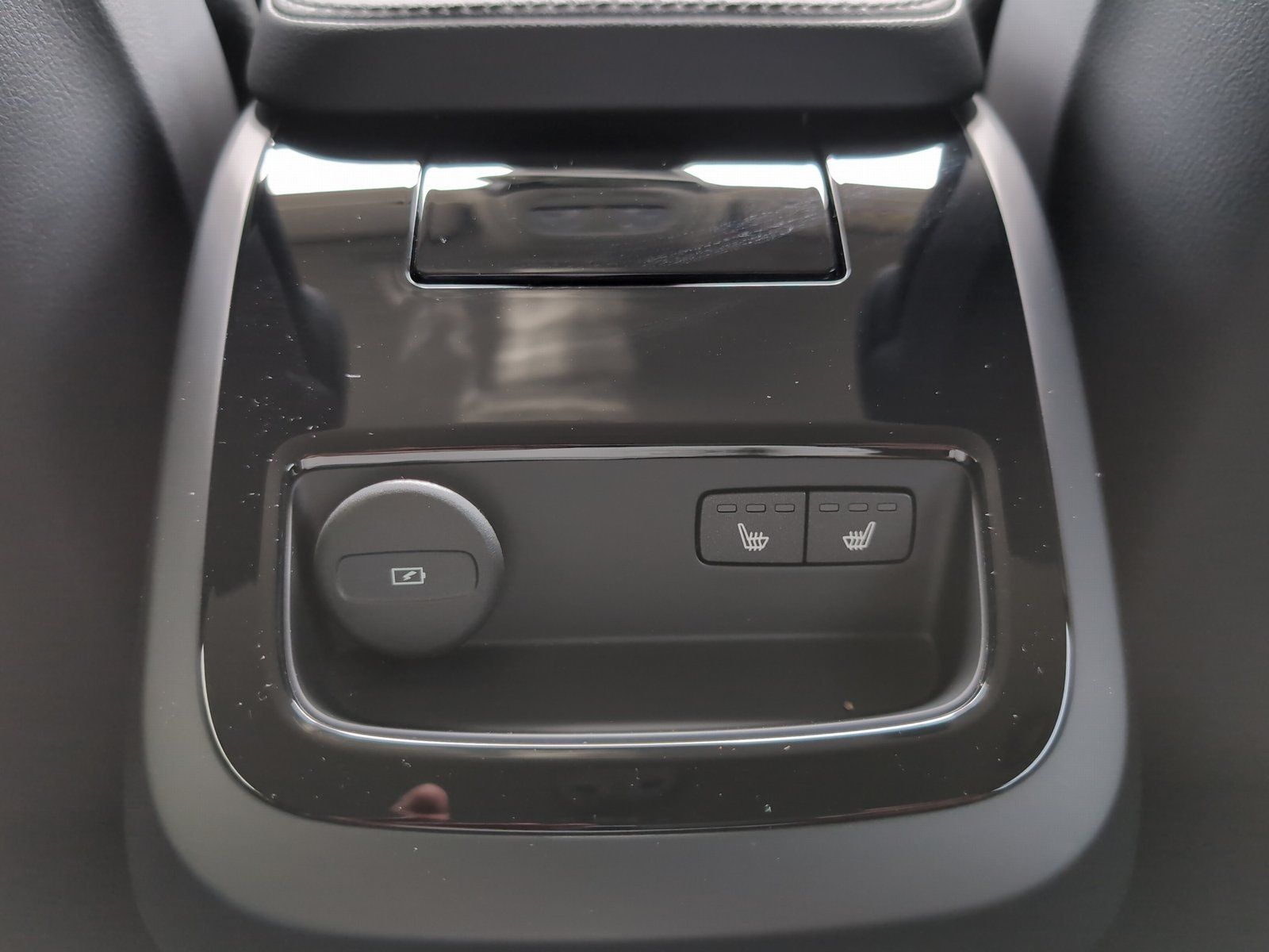 Volvo V60+T6+Recharge+AWD+GT+Lenkradhzg+AHKsemi+R-Kam+