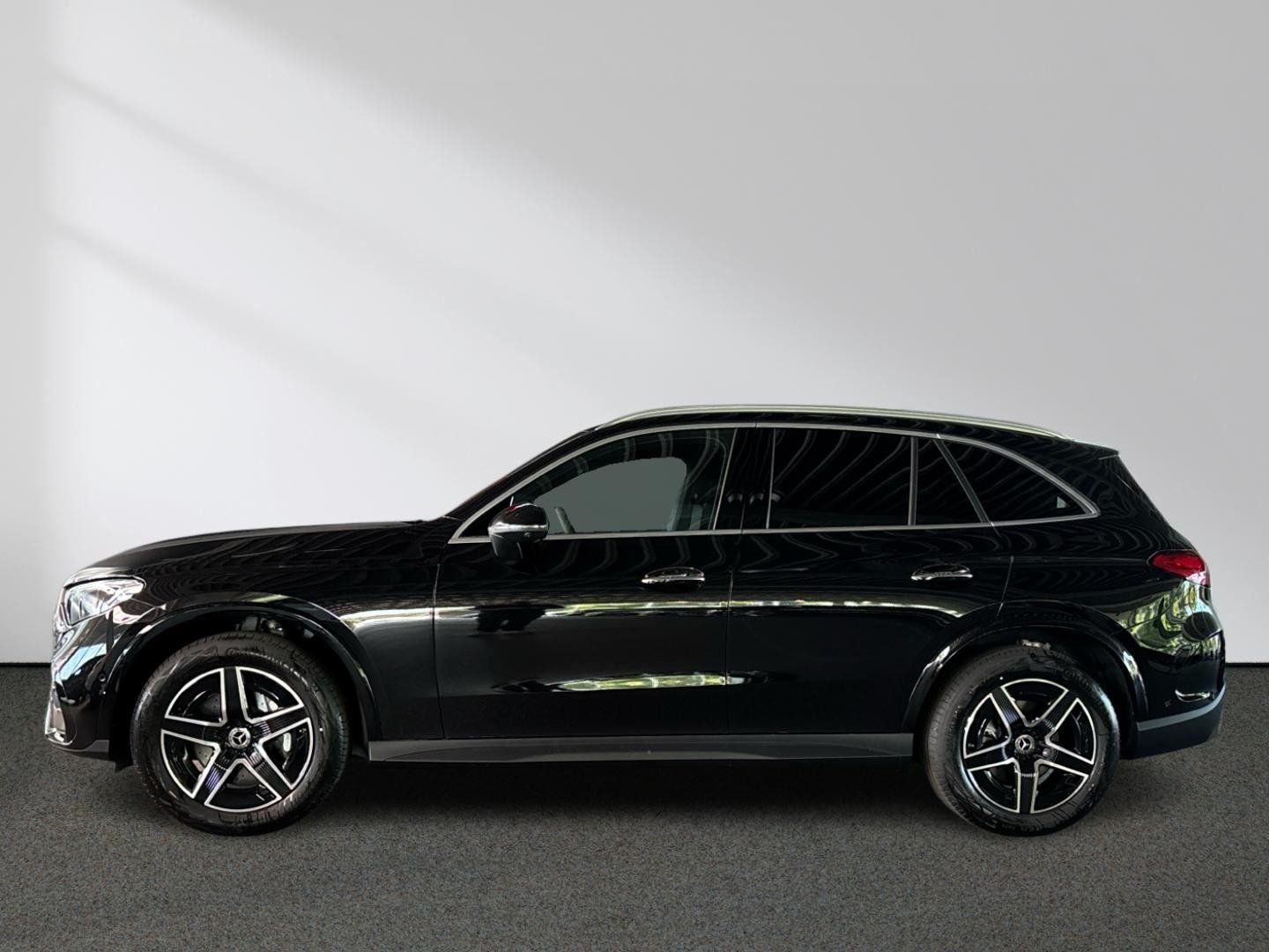 Mercedes-Benz GLC 200 d 4M AMG Distronic CarPlay 360°-K. AHK