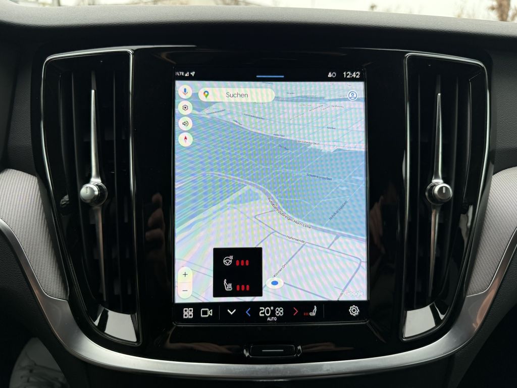 Volvo V60 T6 AWD Recharge Plus Dark