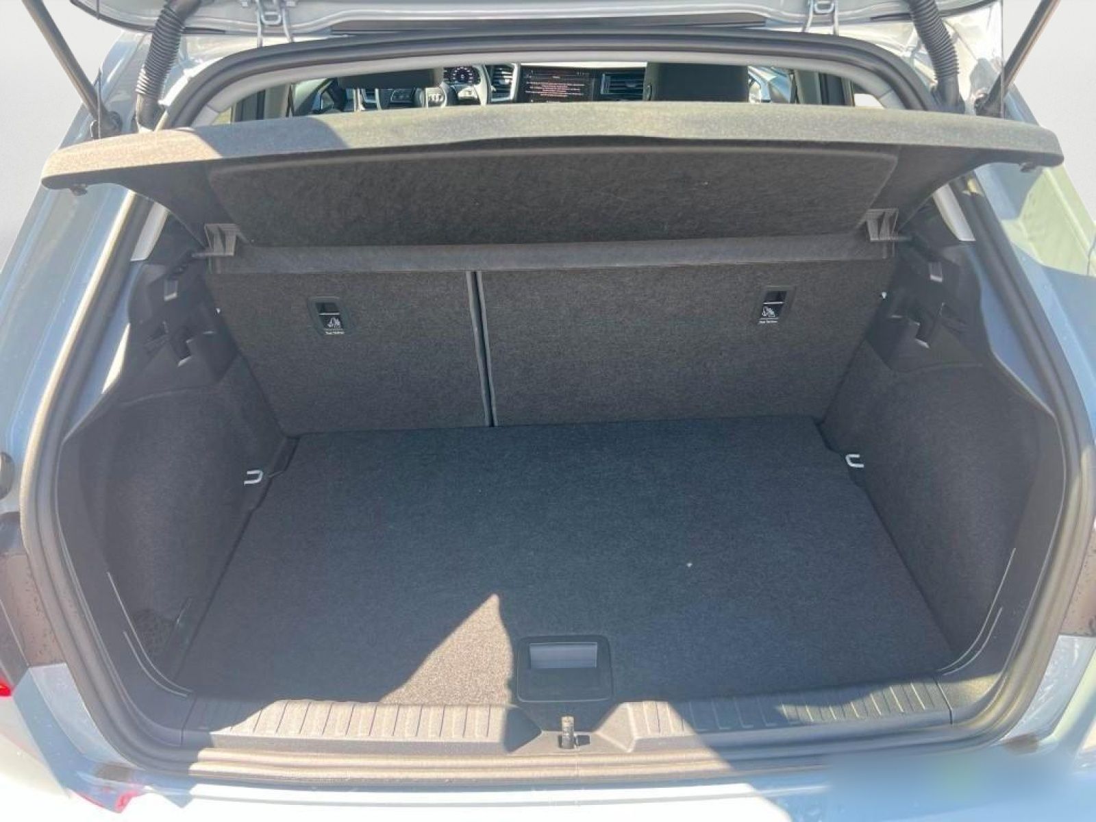 Audi A1 Sportback S line 30 TFSI - Samsaru's Car Outlet