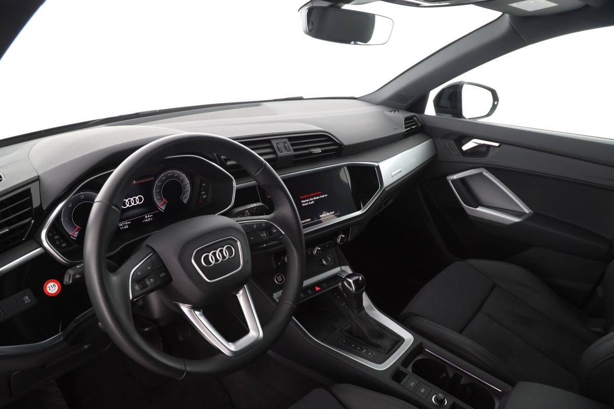 Audi Q3 35 TDI quattro S tronic S line - Samsaru's Car Outlet