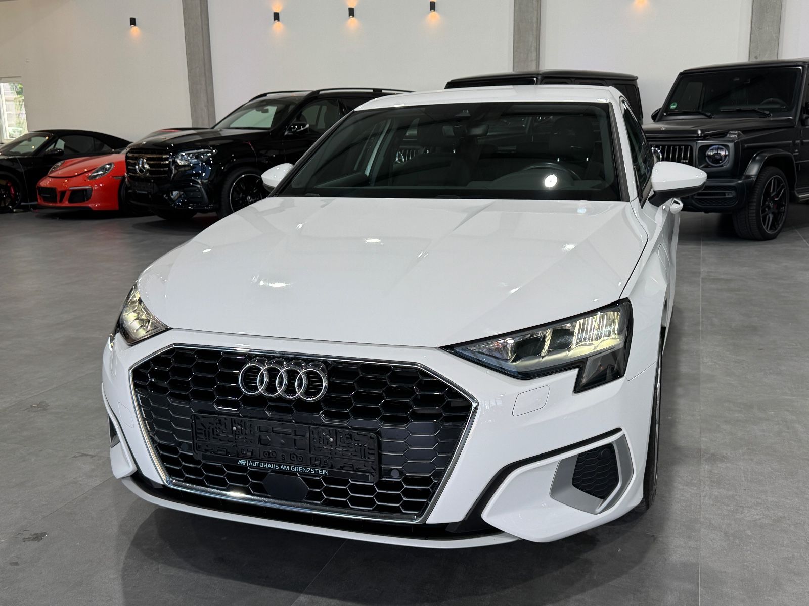 Audi A3 Sportback 40 TFSI e advanced - Samsaru's Car Outlet