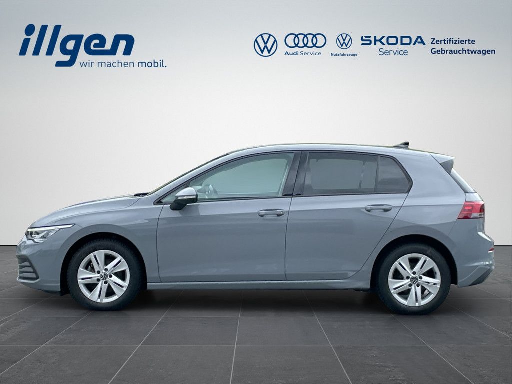 Volkswagen Golf VIII 1.5 TSI Life - Samsaru's Car Outlet
