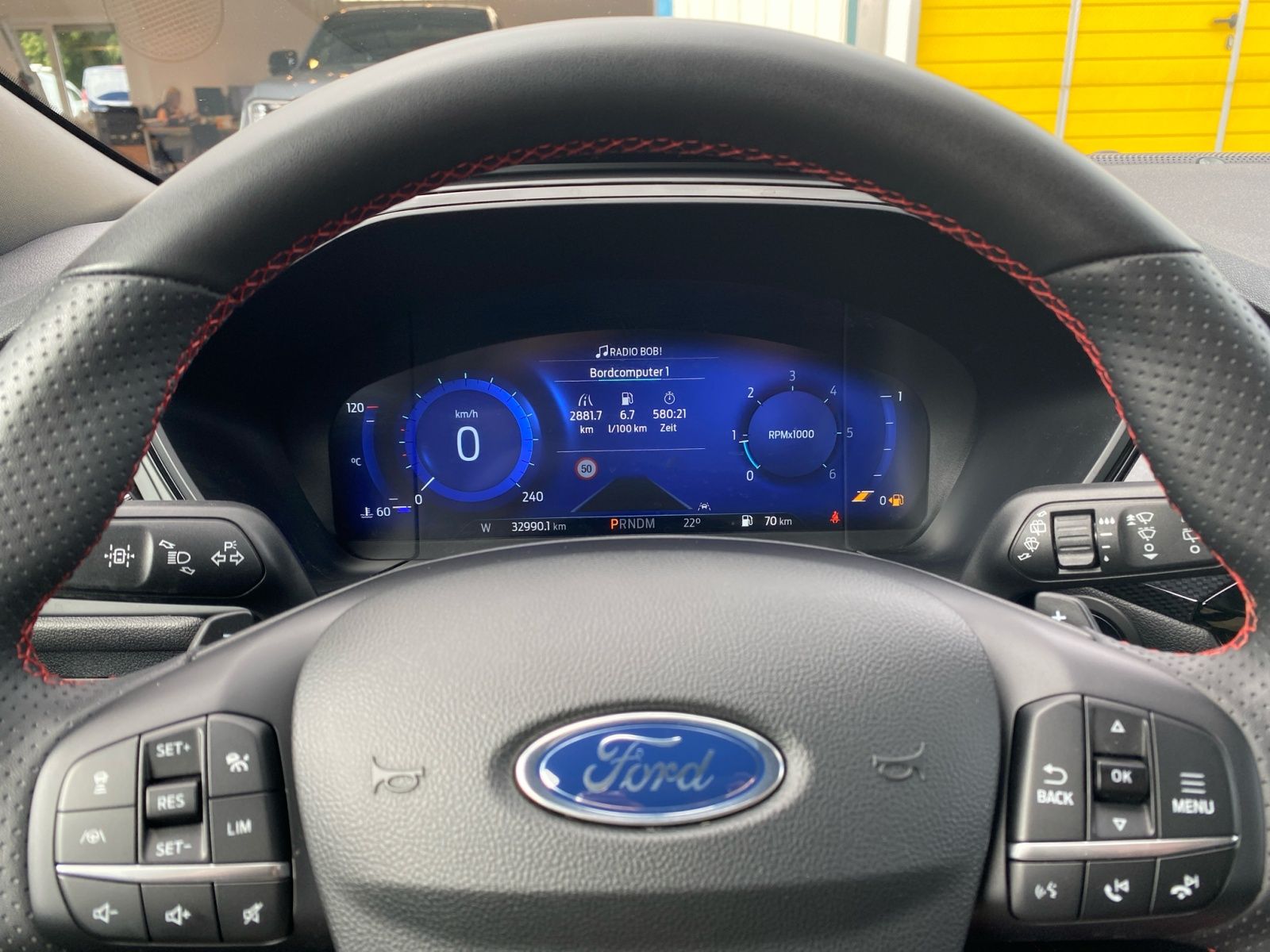 Ford Kuga ST-Line X 2.0 EcoBlue - Samsaru's Car Outlet