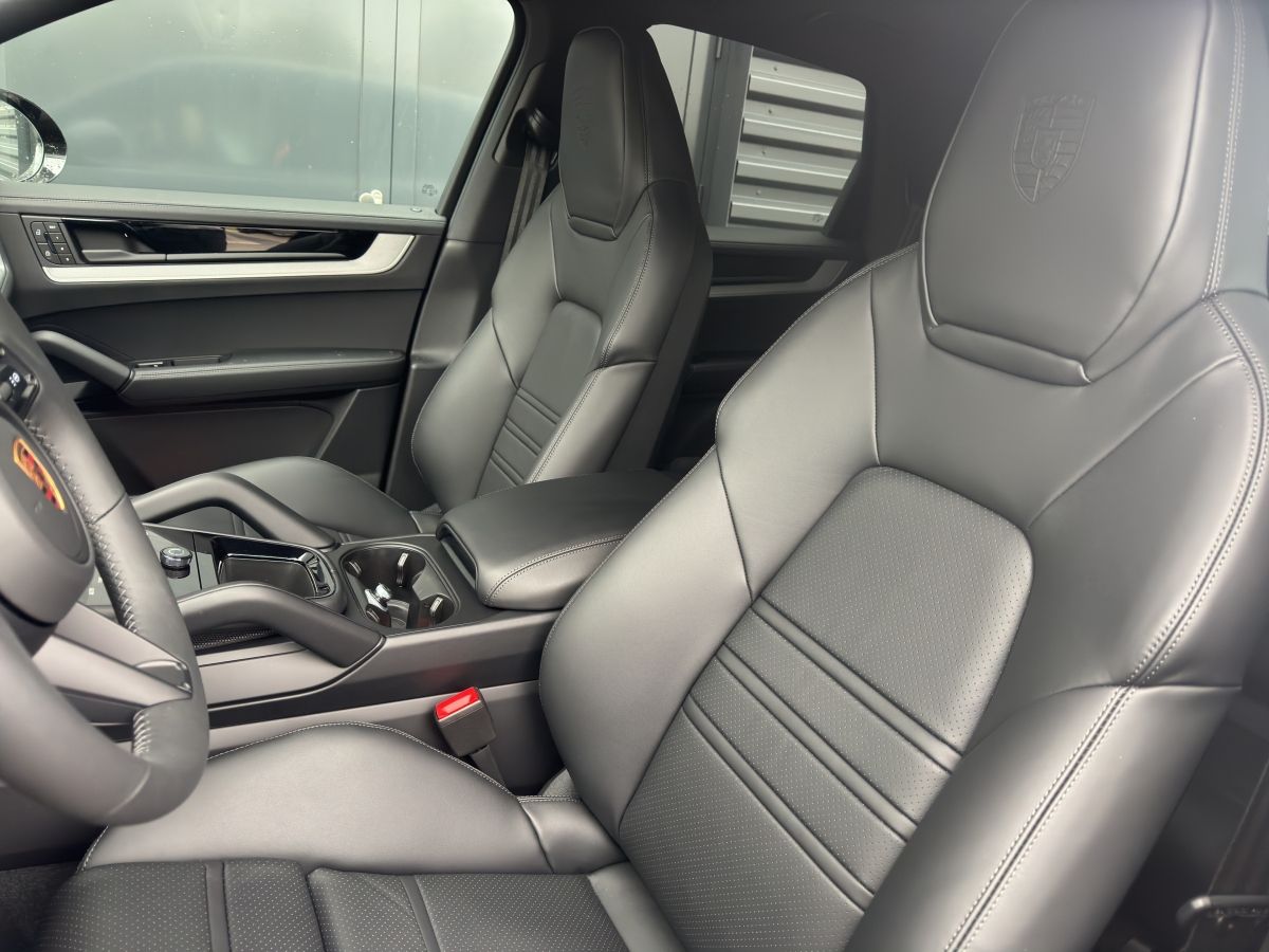 Porsche Cayenne E-Hybrid | Luftfederung | Panorama | AHK
