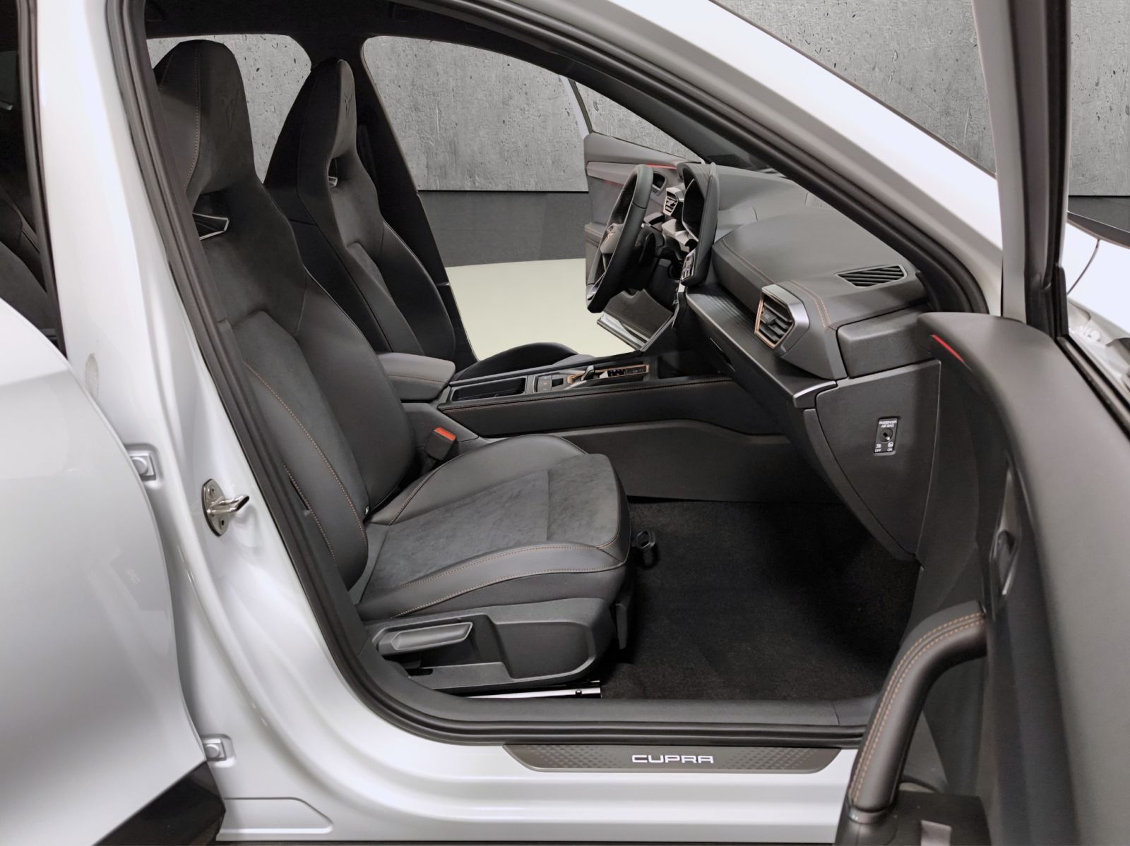 Cupra Formentor 2.0 TSI VZ DSG 4Drive,AHK,Matrix,Navi