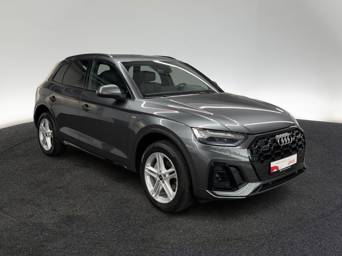 Audi Q5 S line 40 TDI qu. S tr. AHK RFK PDC MATRIX