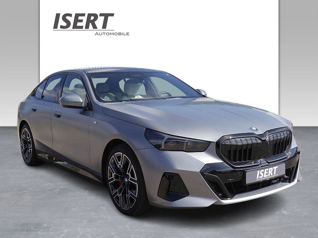 BMW 550e xDrive Lim. M Sport Pro +B&W+AHK+PANODACH+