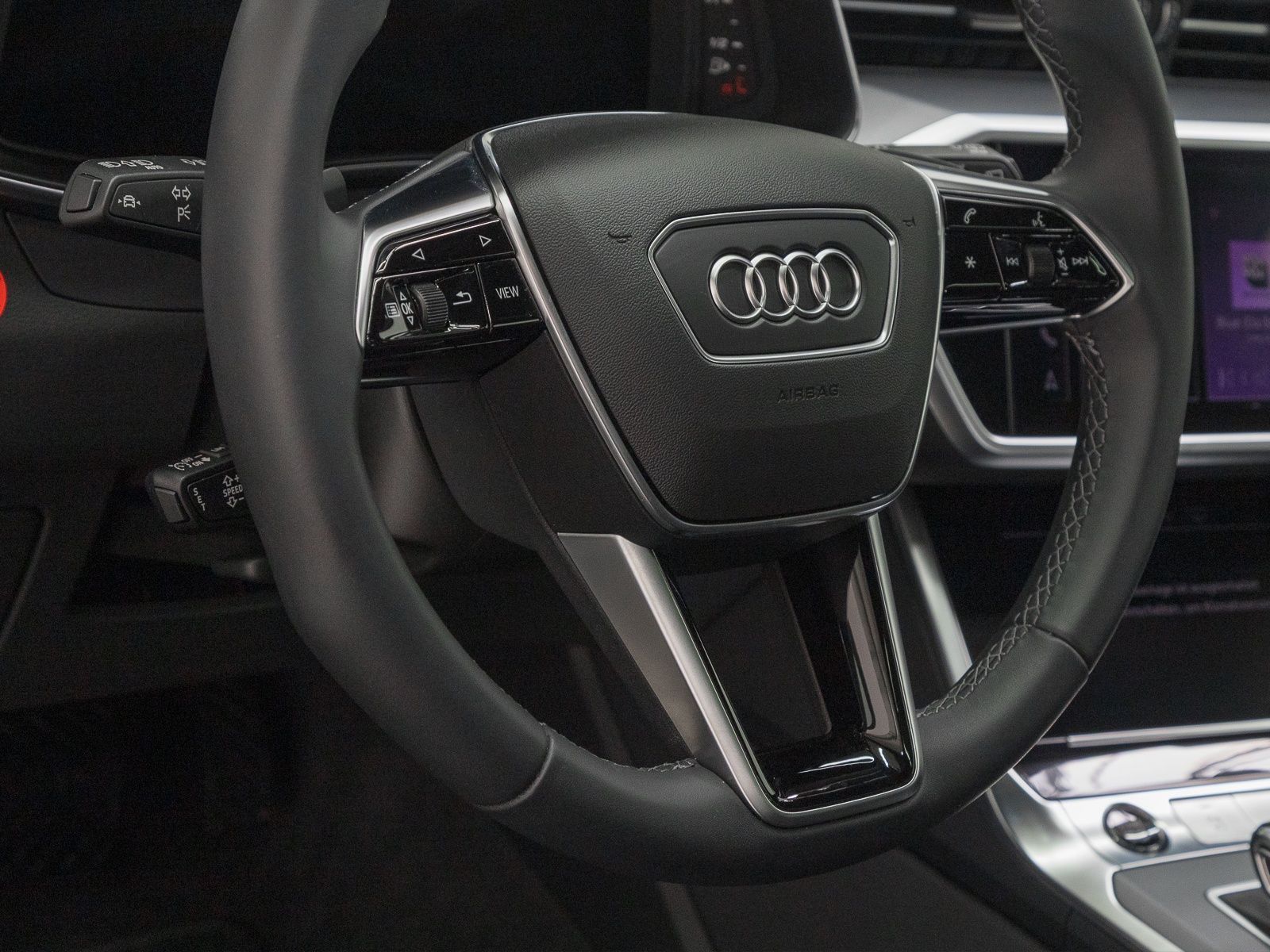 Audi A6 Avant 45 TDI Q S LINE - Samsaru's Car Outlet
