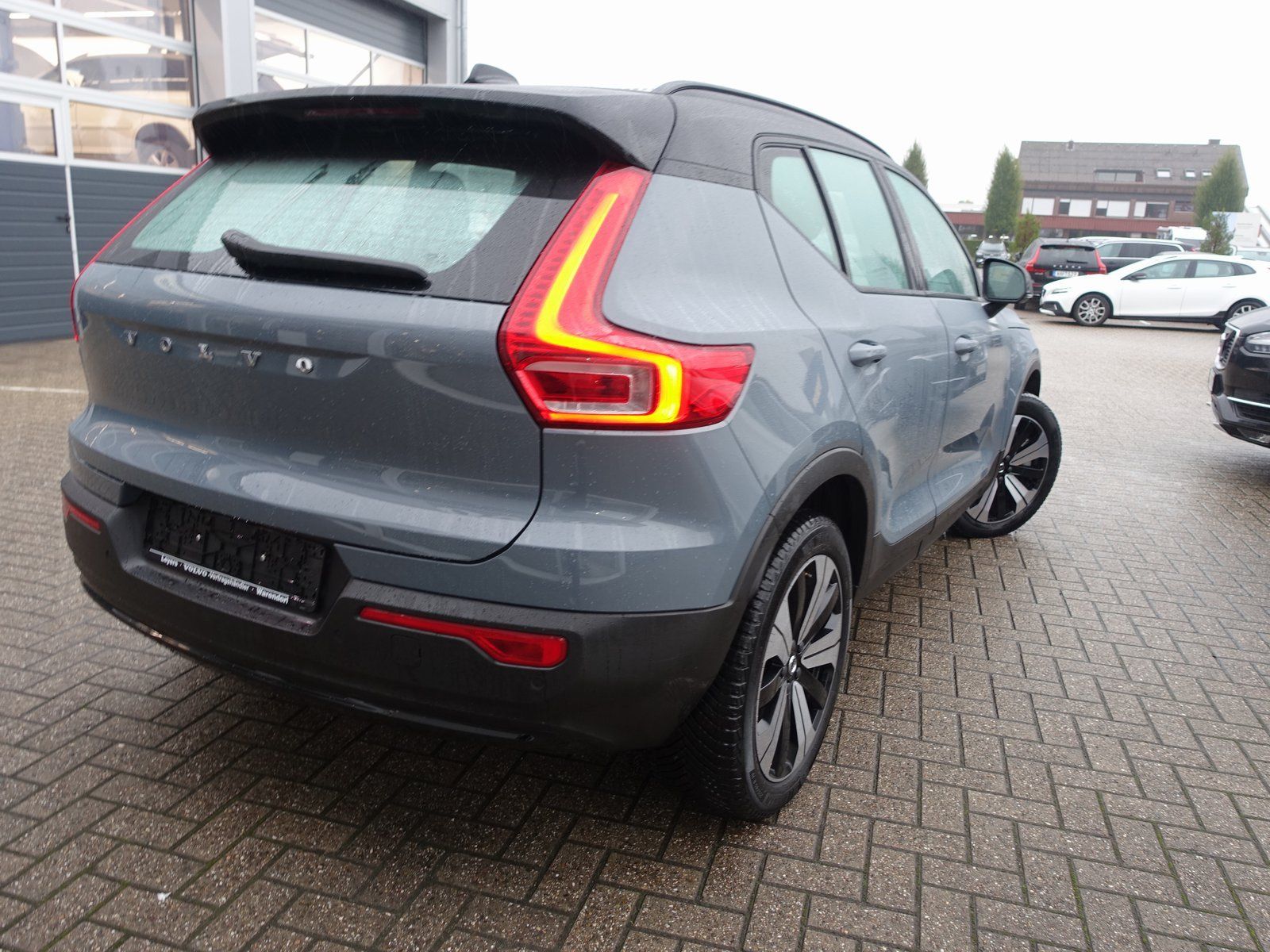 Volvo XC40 Recharge Twin Motor Plus AWD/Kamera/AHK/BLS