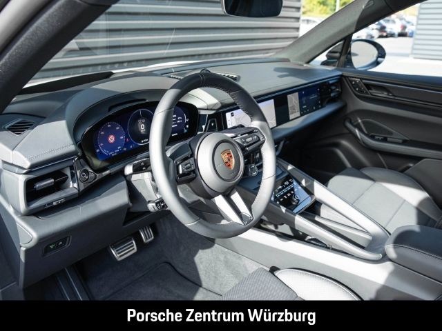 Porsche Macan 4 - Samsaru's Car Outlet